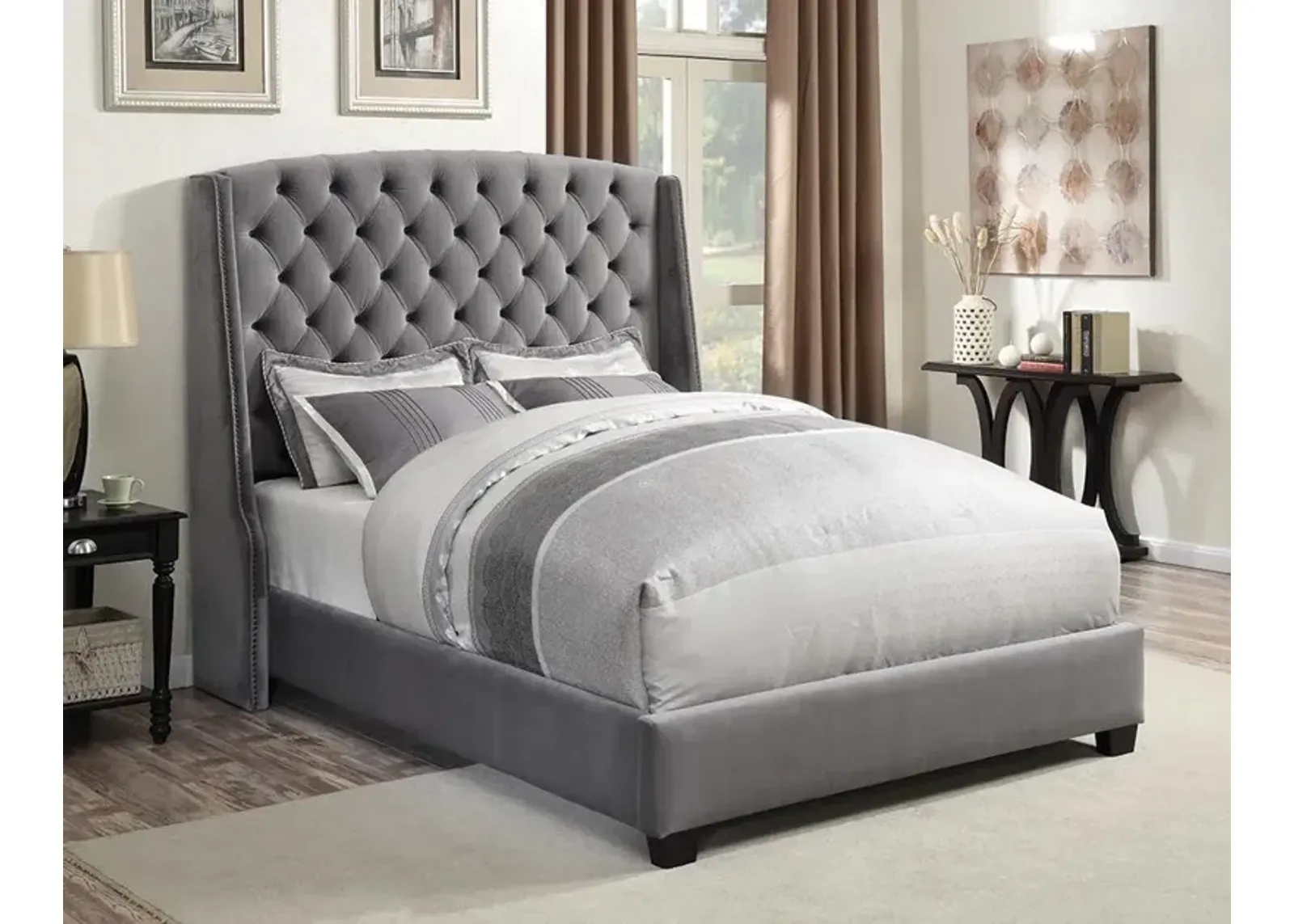 Coaster Pissarro Upholstered King Wingback Bed Grey