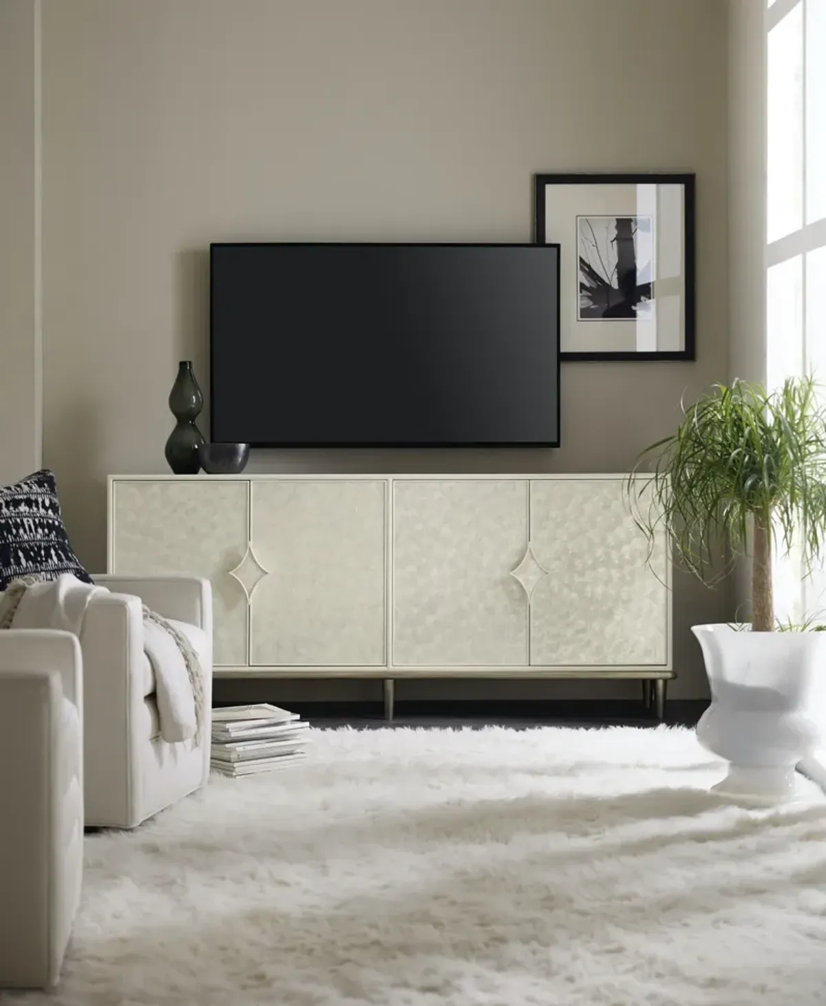 Hooker Furniture TV Entertainment Console