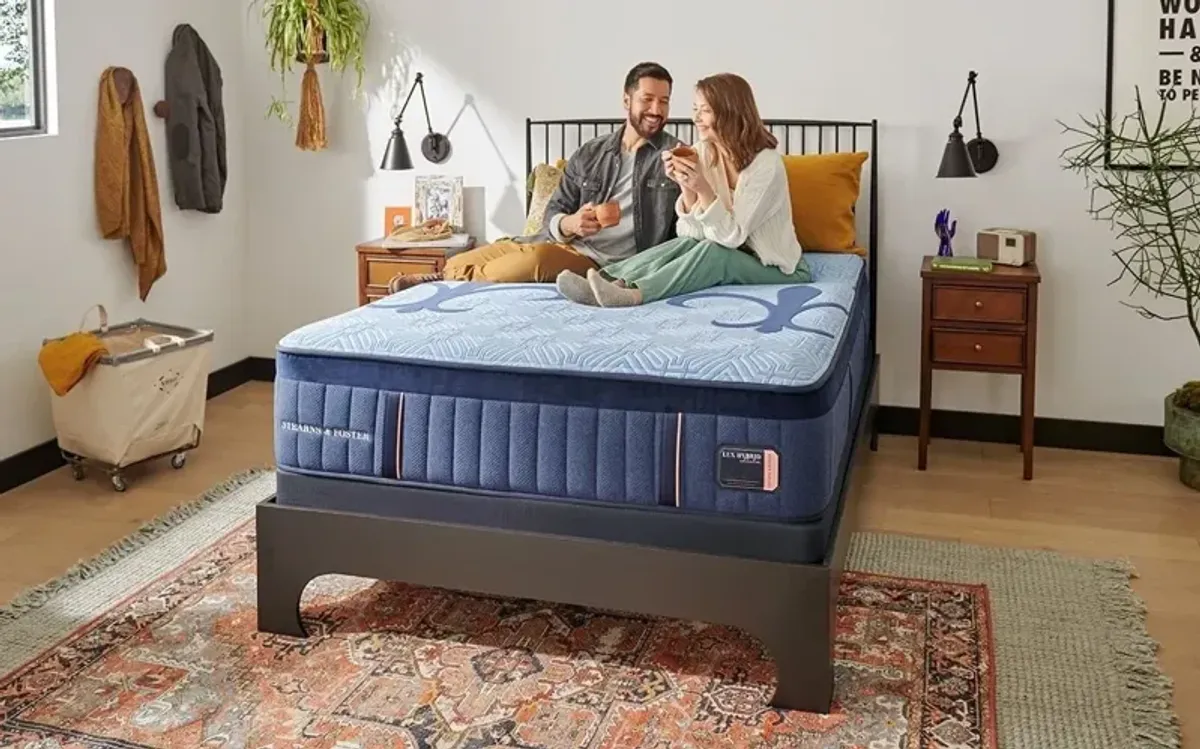 Stearns & Foster Lux Hybrid Twin XL Firm Hybrid Mattress