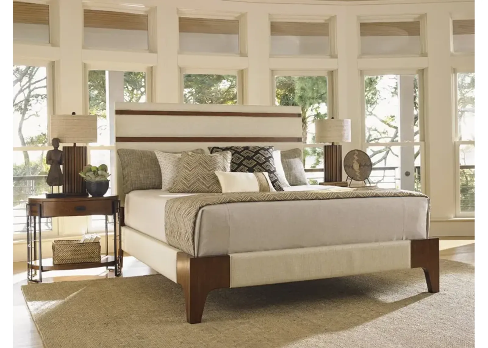 Tommy Bahama Home by Lexington Island Fusion Mandarin Upholstered Panel Bed King