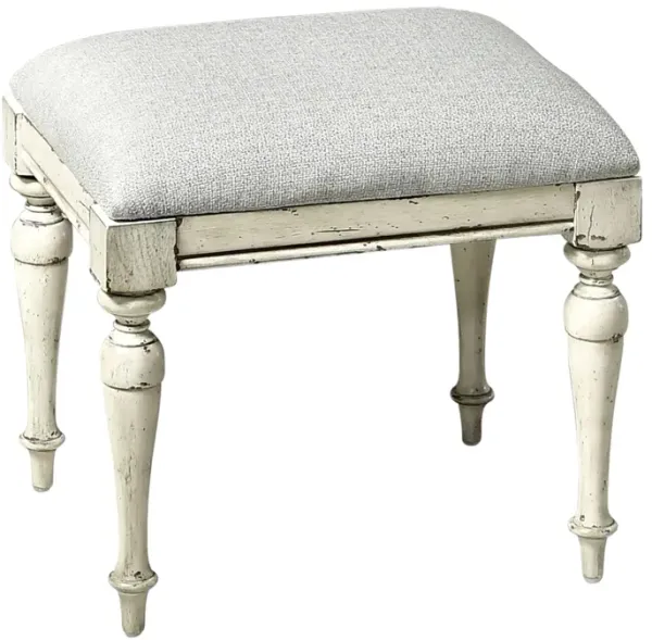 Steve Silver Highland Park Vanity Bench Cathedral White