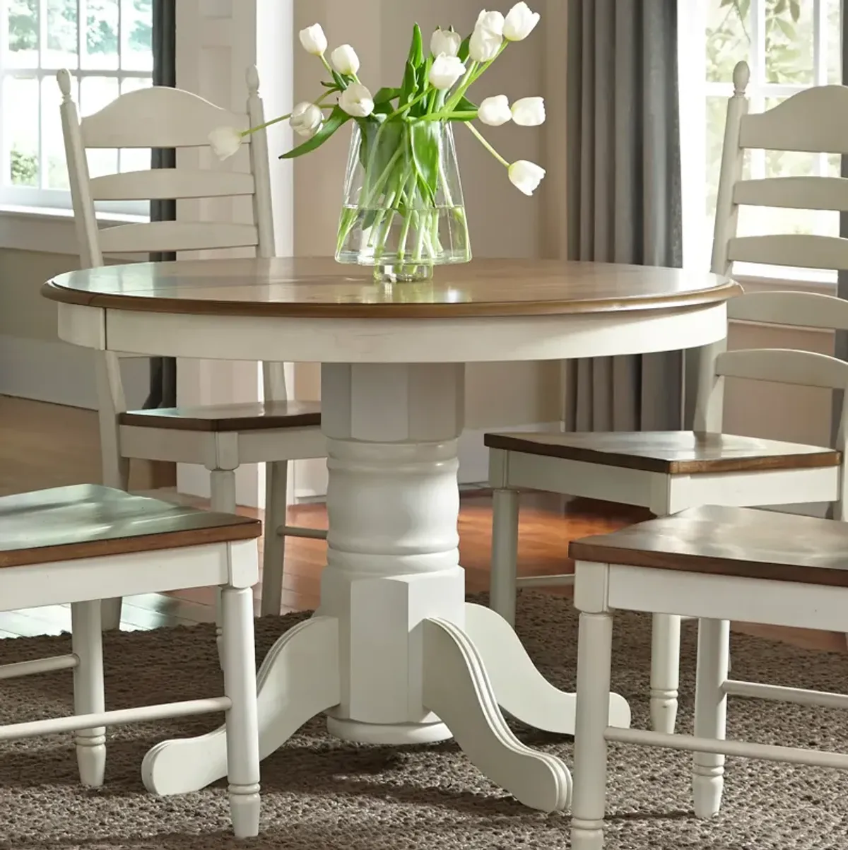 Liberty Furniture Springfield Cream/Honey Pedestal Casual Dining Table