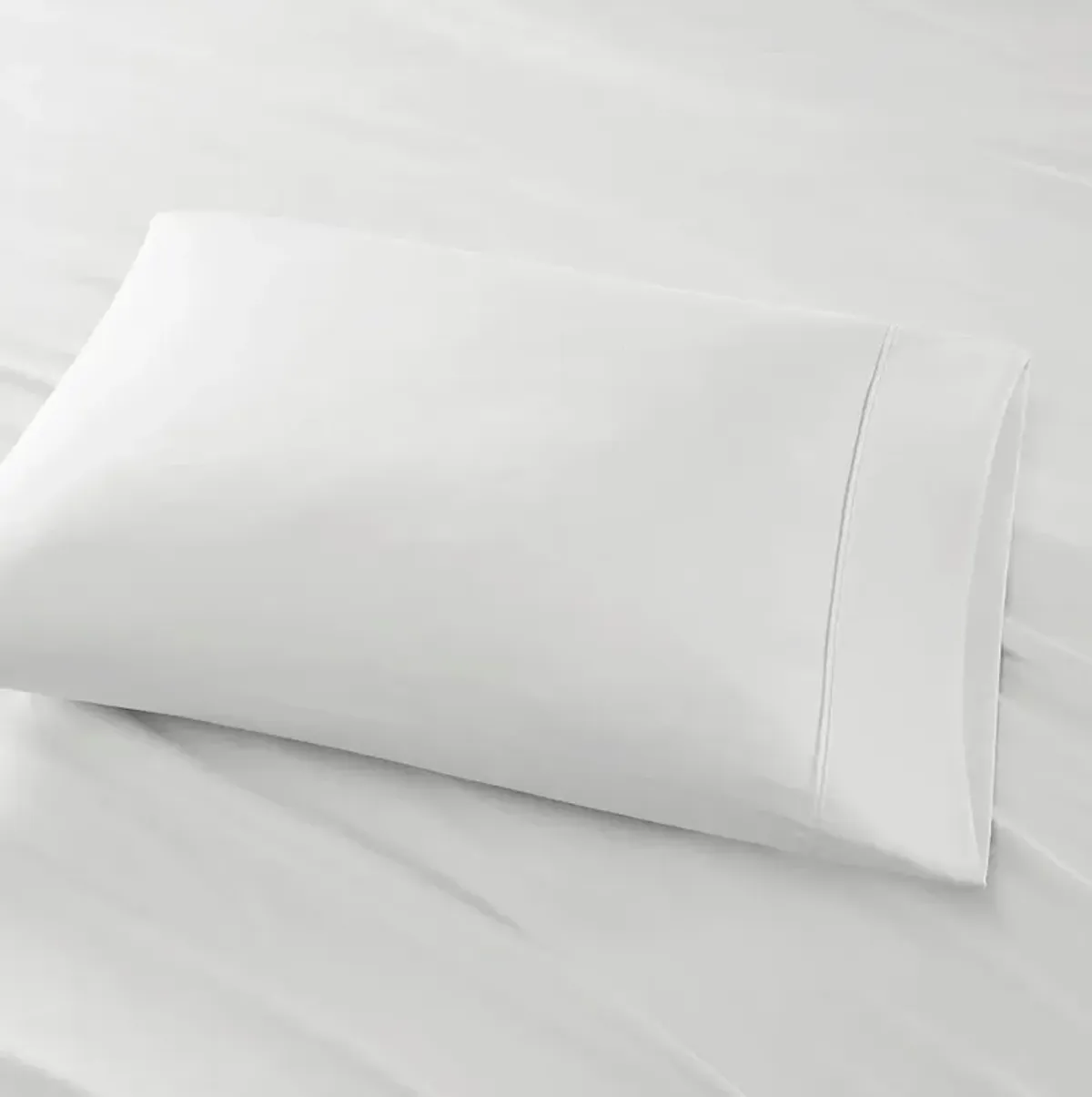 Olliix Madison Park Split King White 600 Thread Count 100% Pima Cotton Sheet Set