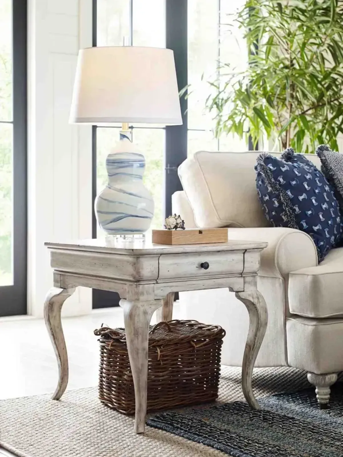 Kincaid Kelsey End Table