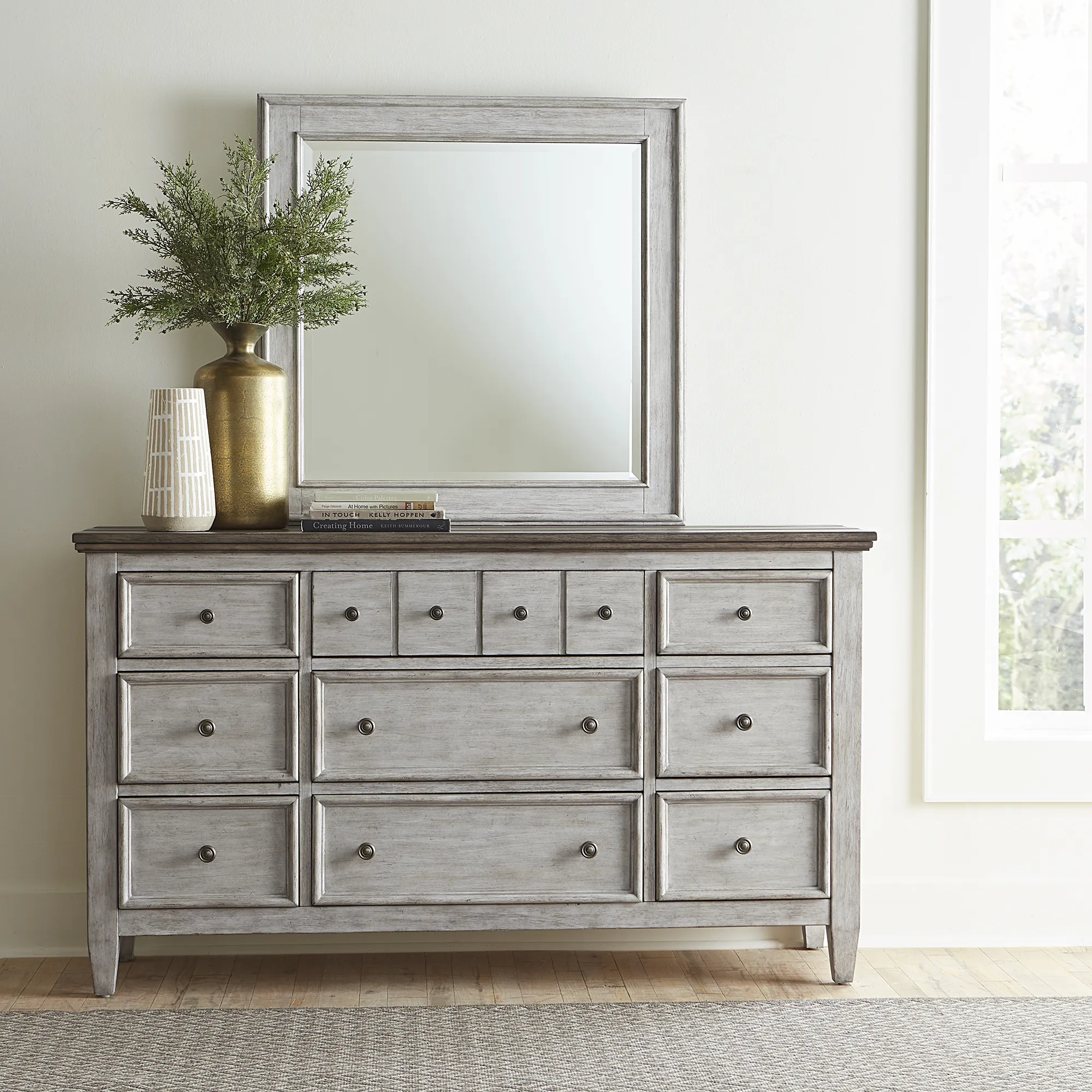 QUEEN PANEL BED DRESSER & MIRROR NIGHT STAND - HEARTLAND