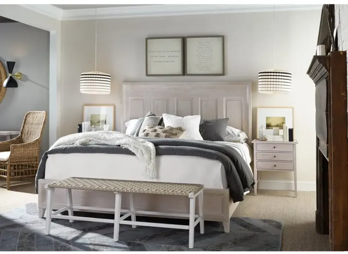 Universal Modern Farmhouse Haines Buttermilk Queen Bed