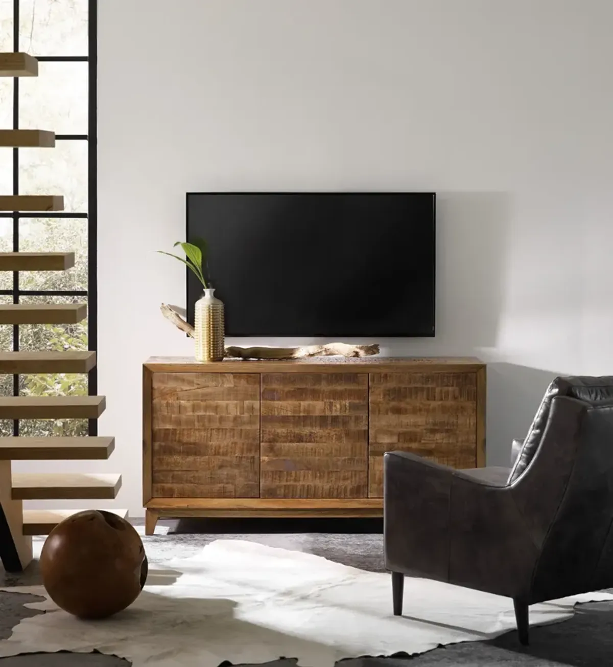 Hooker Furniture 64 Inch Natural Mango TV Entertainment Console