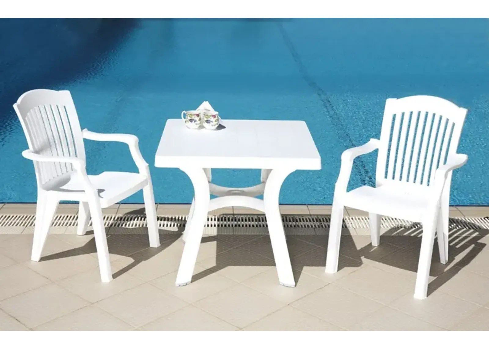 31 Inch Viva Resin Square Outdoor Dining Table White