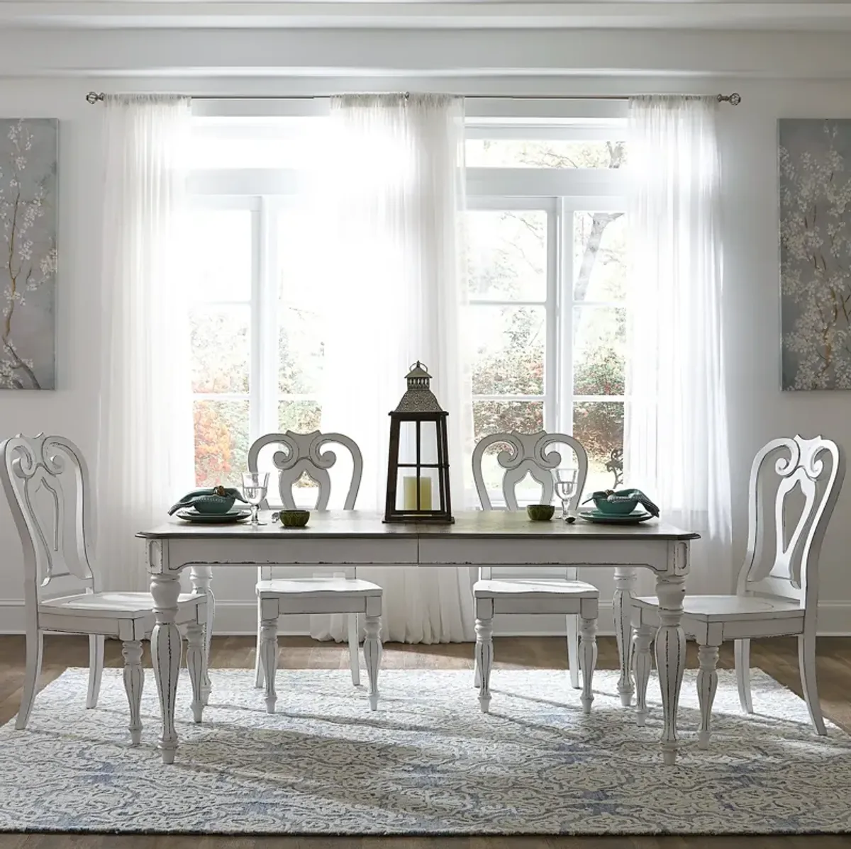 Liberty Furniture 5-Piece Antique White Rectangular Dining Table Set Magnolia Manor