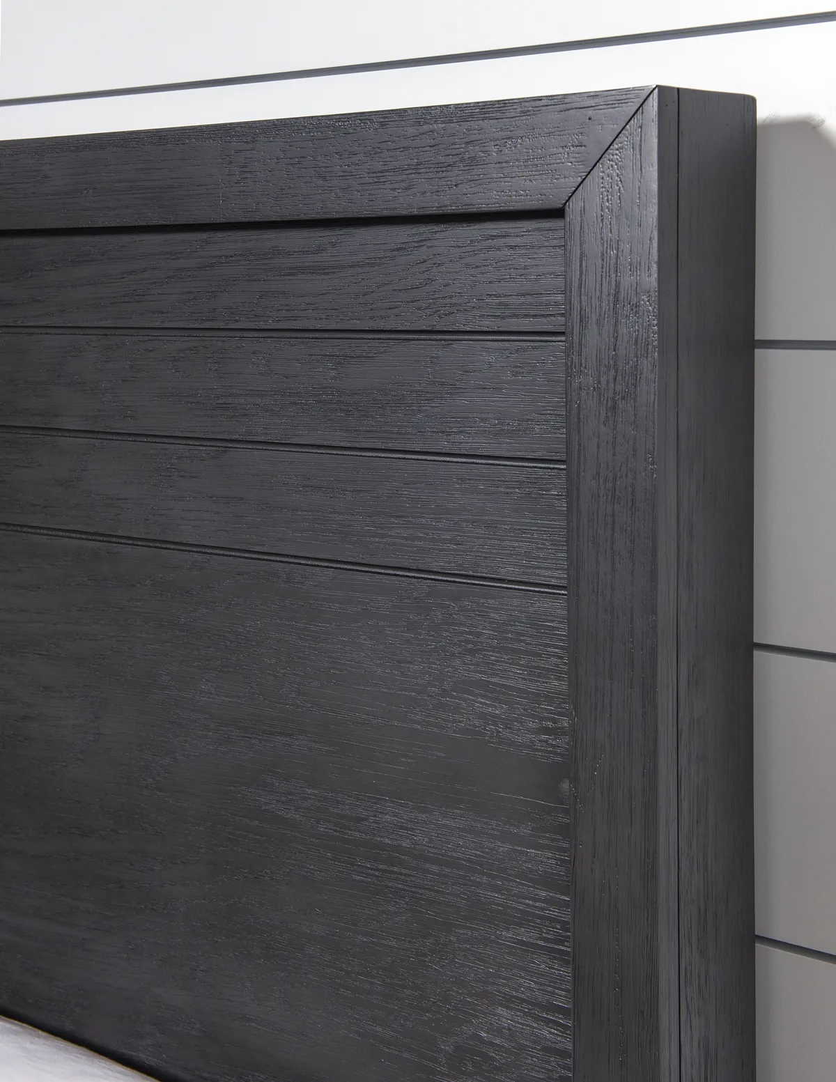 COMPLETE PANEL BED QUEEN DARK OAK FINISH - WESTWOOD DARK