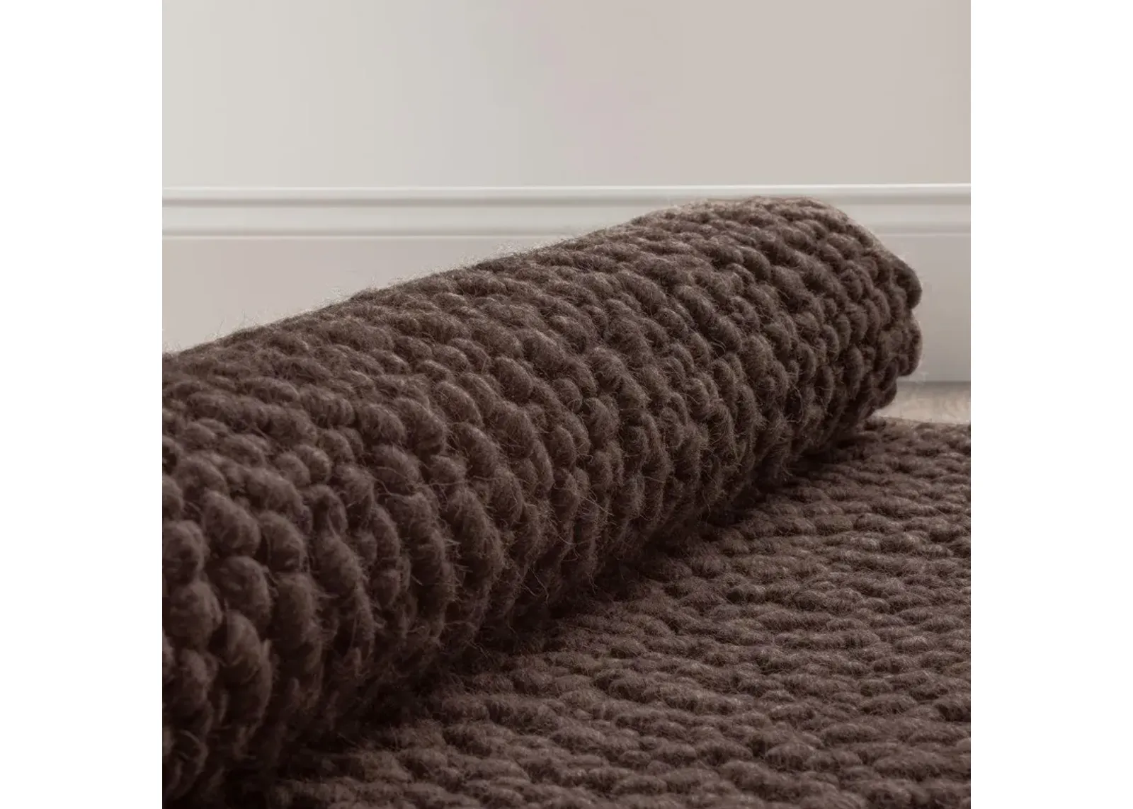 Dalyn Gorbea Chocolate 5'X8' Area Rug