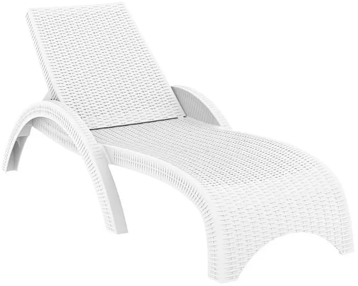 Compamia Miami Resin Wickerlook Chaise Lounge Chair White