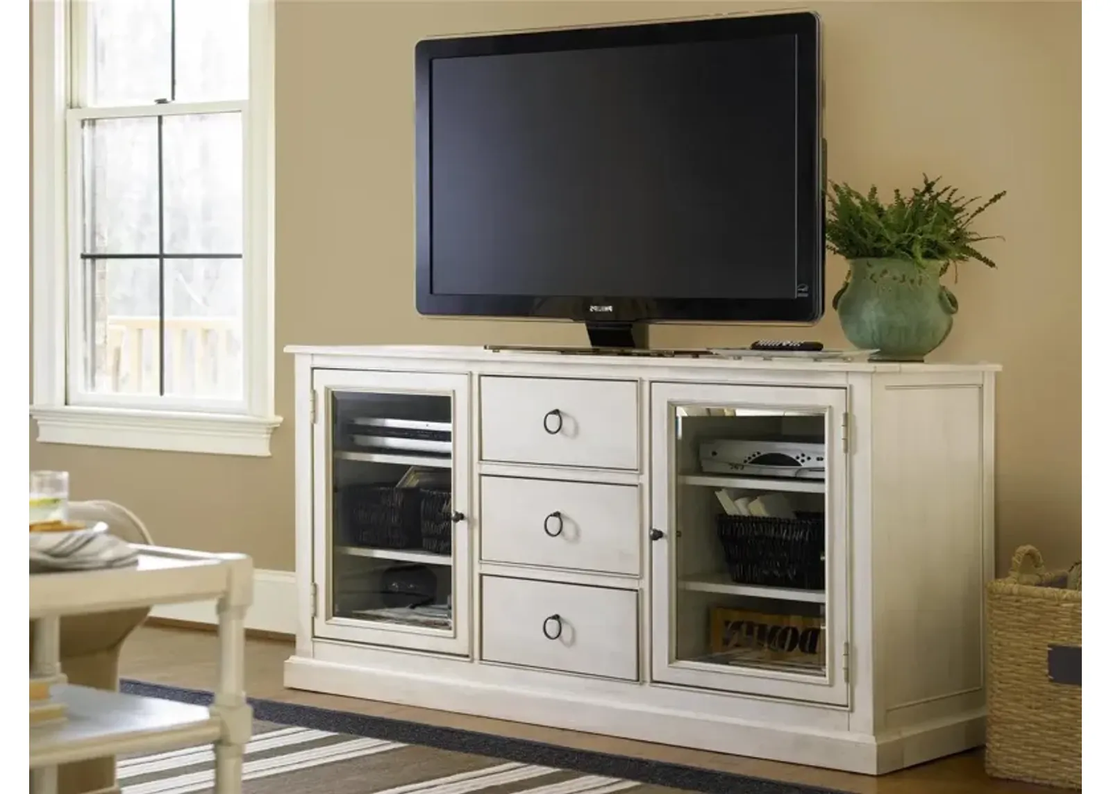 SUMMER HILL COTTON ENTERTAINMENT TV CONSOLE