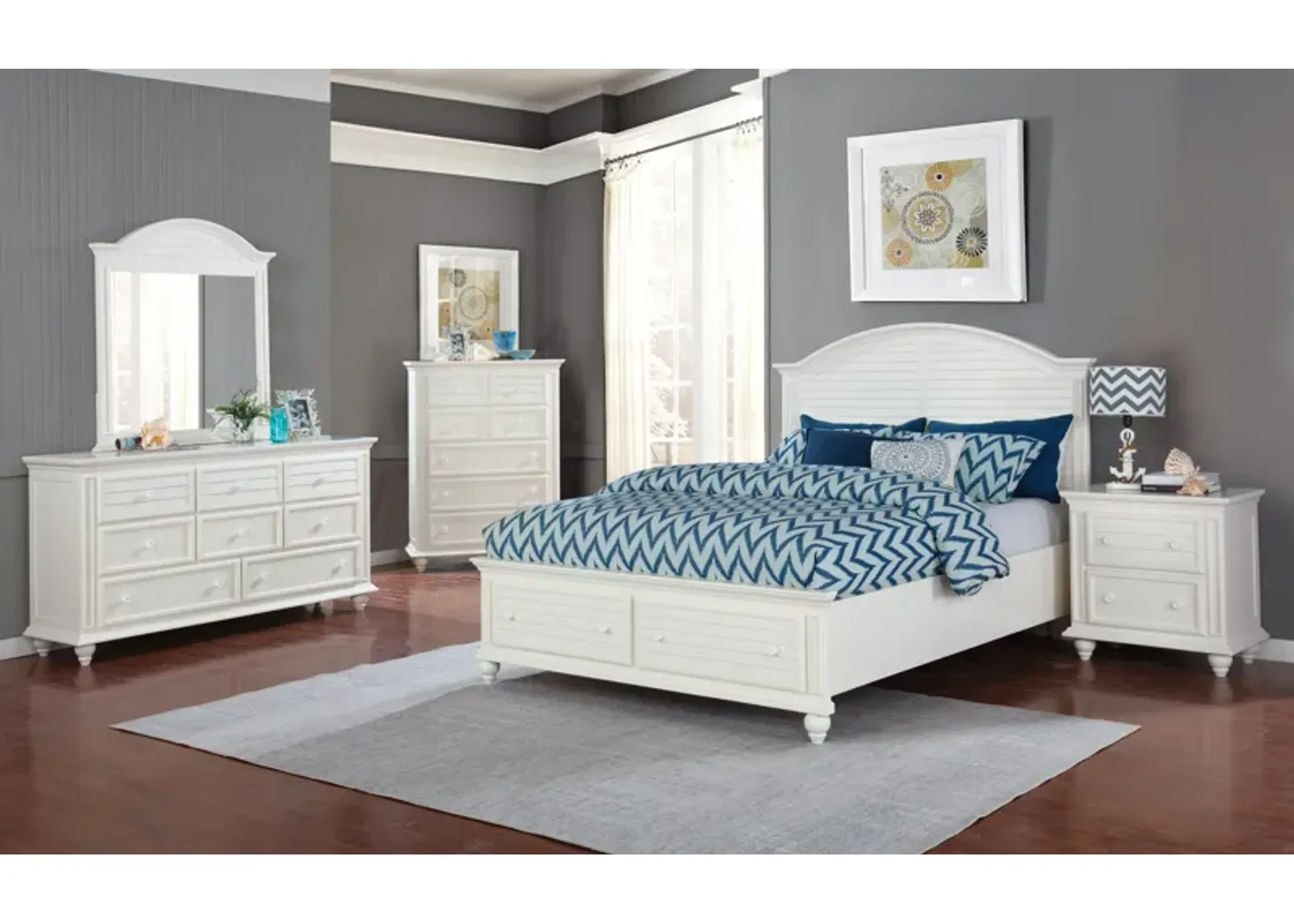 Madison Avenue Seaside White 8-Drawer Dresser