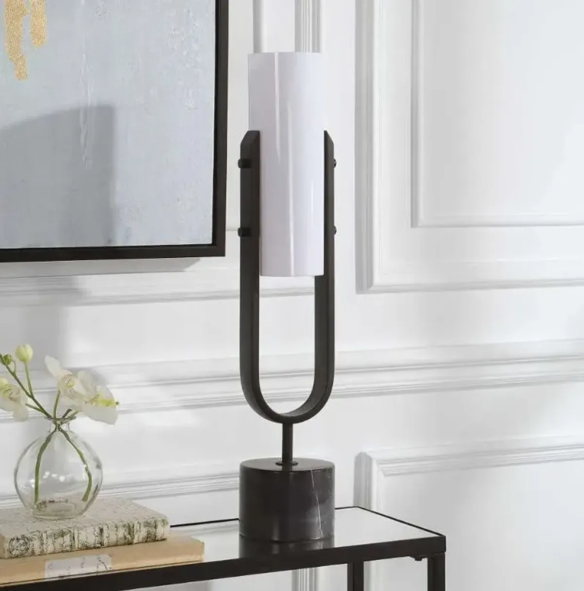 RUNWAY BLACK/WHITE INDUSTRIAL ACCENT LAMP