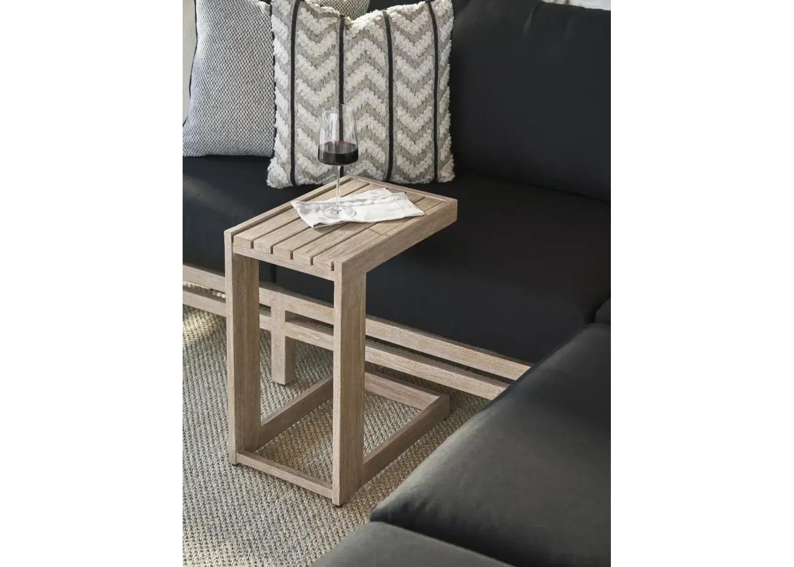 Tommy Bahama Outdoor by Lexington Stillwater Cove Drink Table