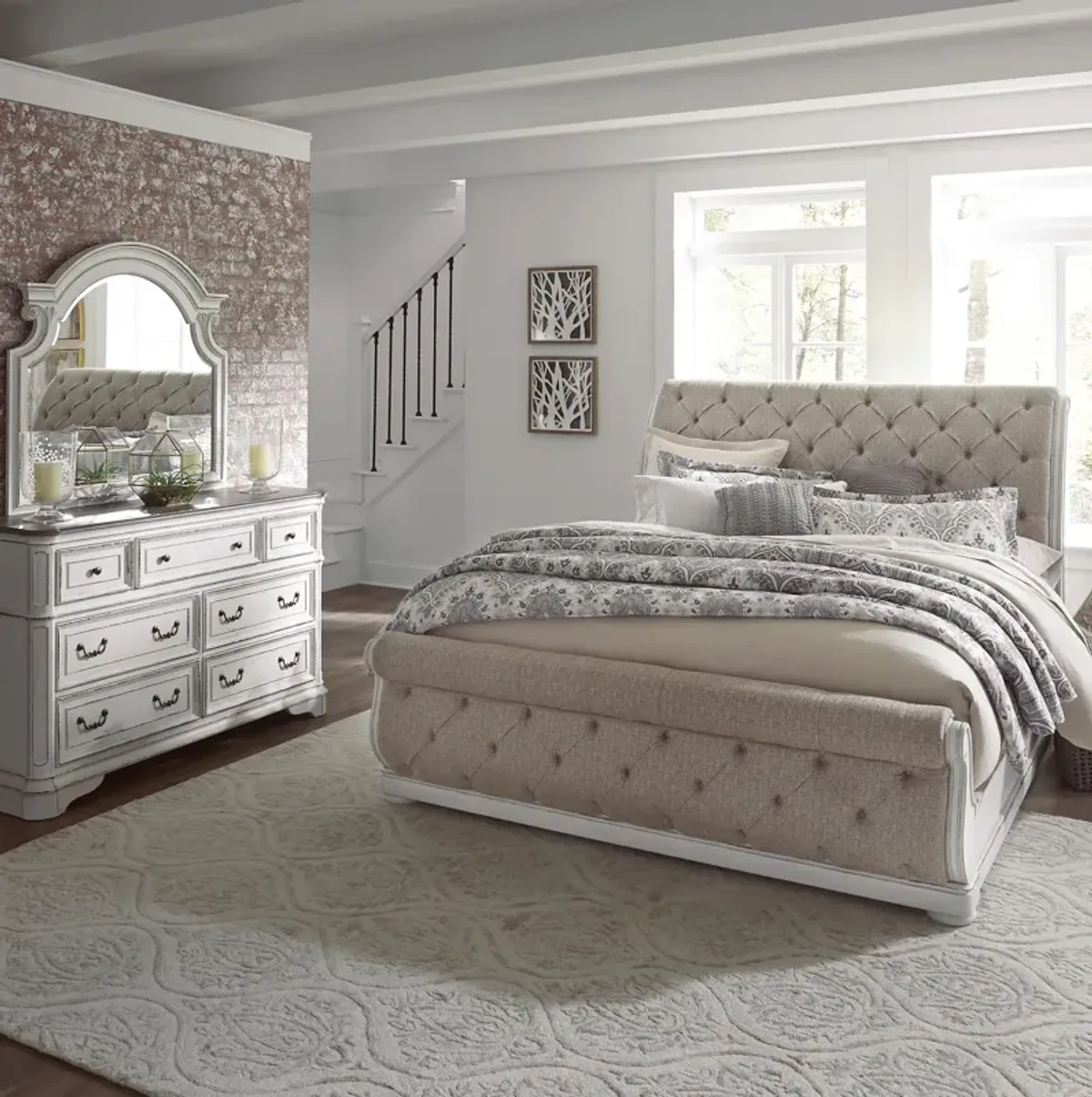 Liberty Furniture Complete King Bedroom Set Upholstered Sleigh Bed, Dresser & Mirror Magnolia Manor