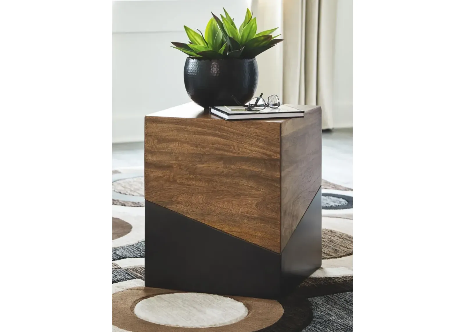 Ashley Trailbend Brown/Gunmetal Accent Table