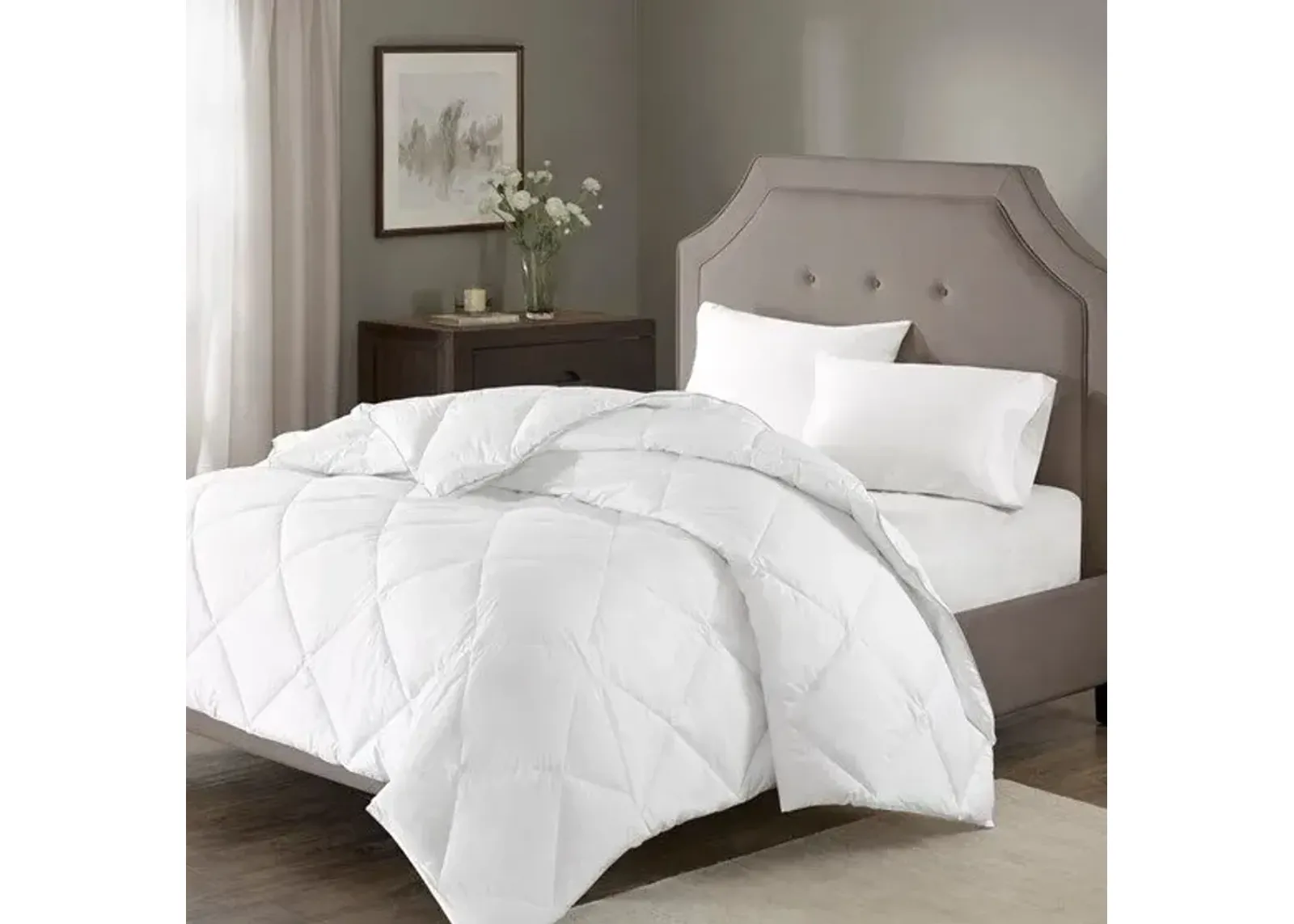 Olliix Madison Park Signature King/California King White 1000 Thread Count Cotton Blend Diamond Quilting Down Alternative Comforter