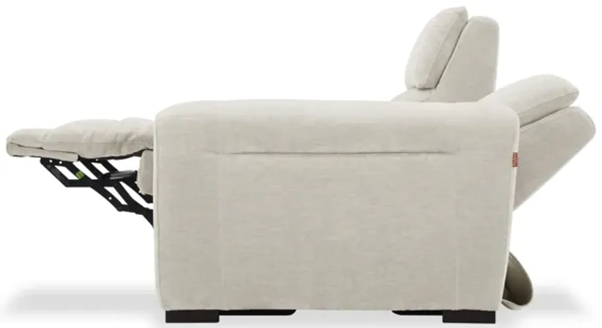 Hudson's Furniture Exclusive Alexandra Power Reclining Loveseat in Ivory Fabric