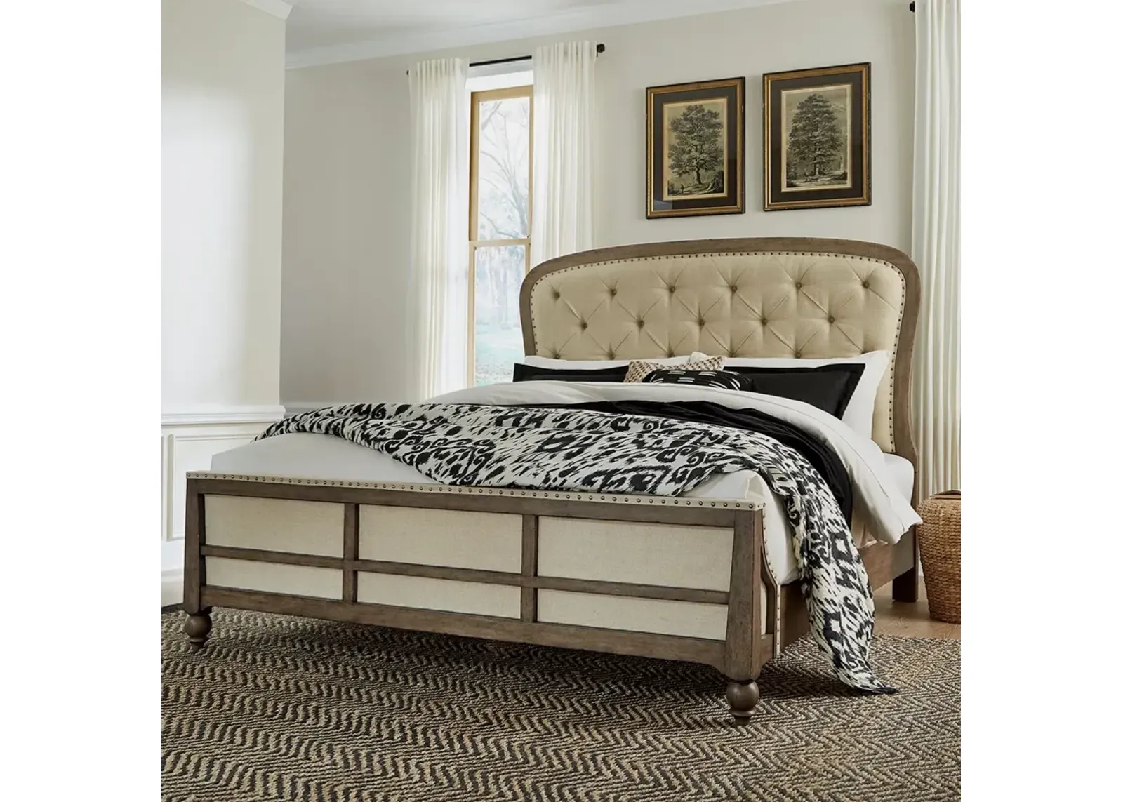 Liberty Furniture Americana Farmhouse Beige/Dusty Taupe Queen Shelter Bed