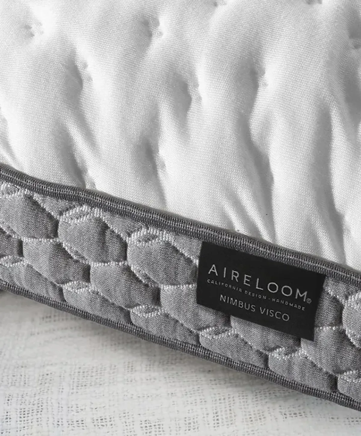 Aireloom Aspire Queen Nimbus Visco Pillow