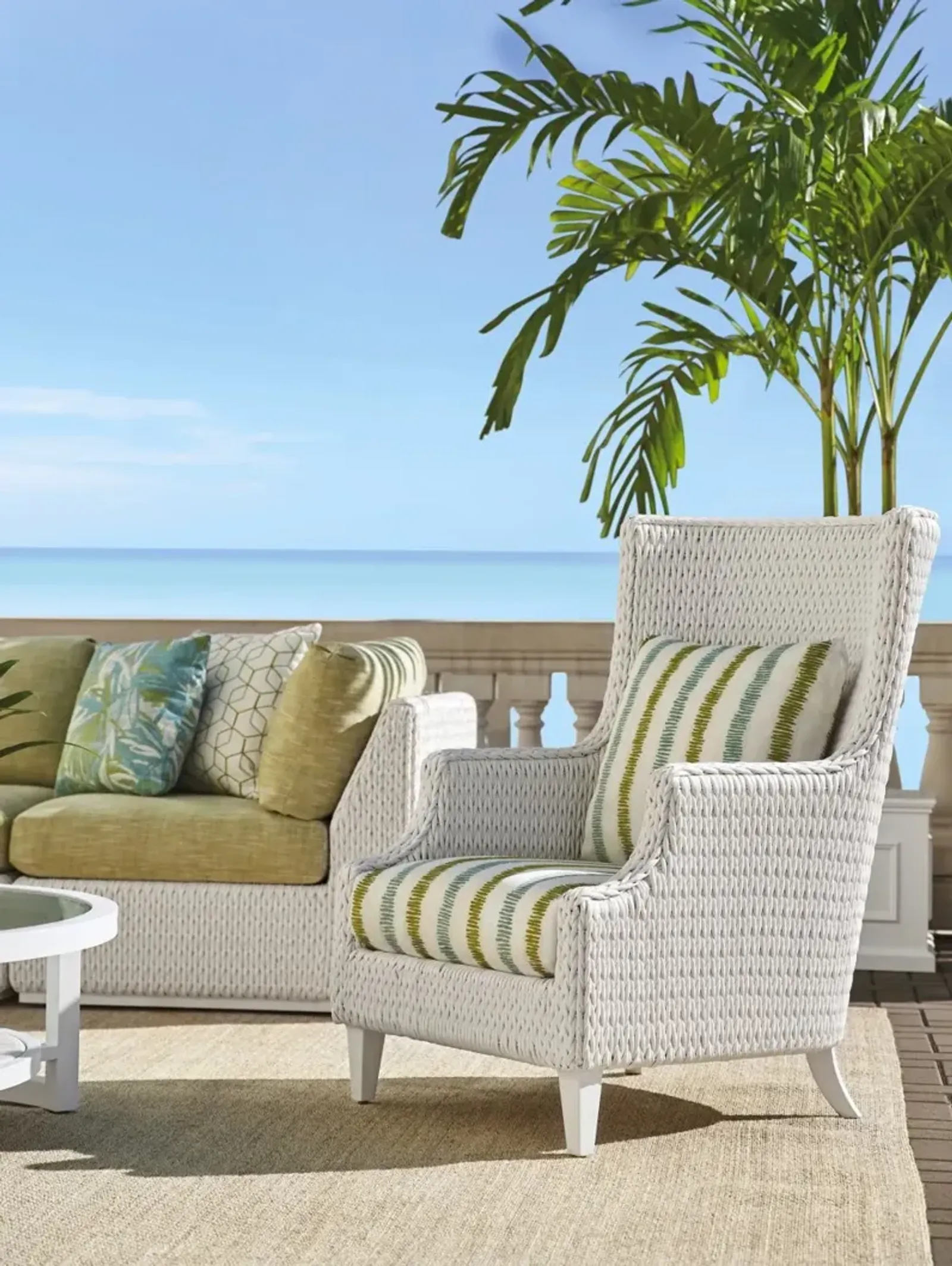 Tommy Bahama Outdoor by Lexington Ocean Breeze Promenade Wing Lounge Chair