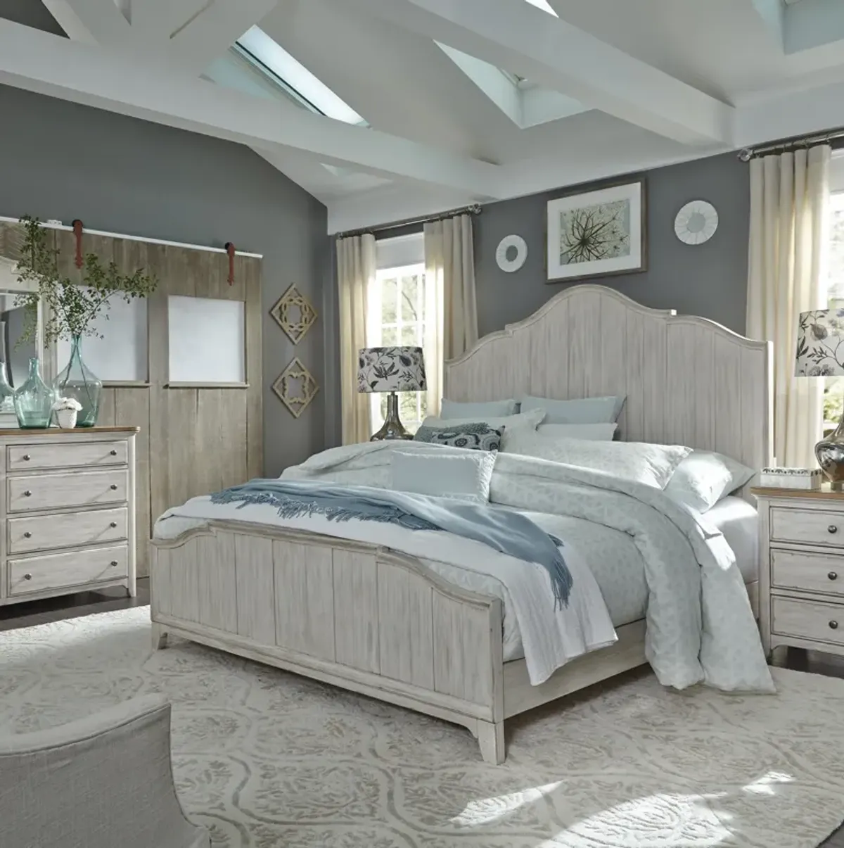 Liberty Furniture Complete California King Set Panel Bed, Dresser, Mirror & Nightstand Farmhouse Reimagined