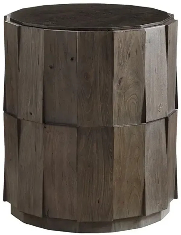 Tommy Bahama Home by Lexington Cypress Point Everett Round Travertine End Table