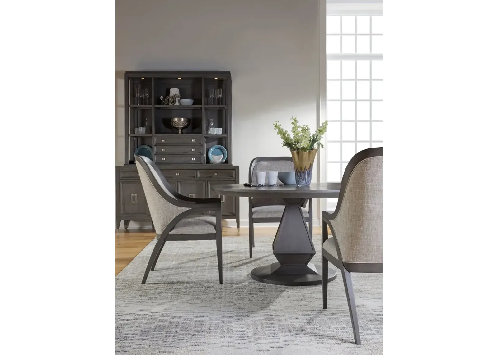 Artistica Home by Lexington Appellation Round Dining Table