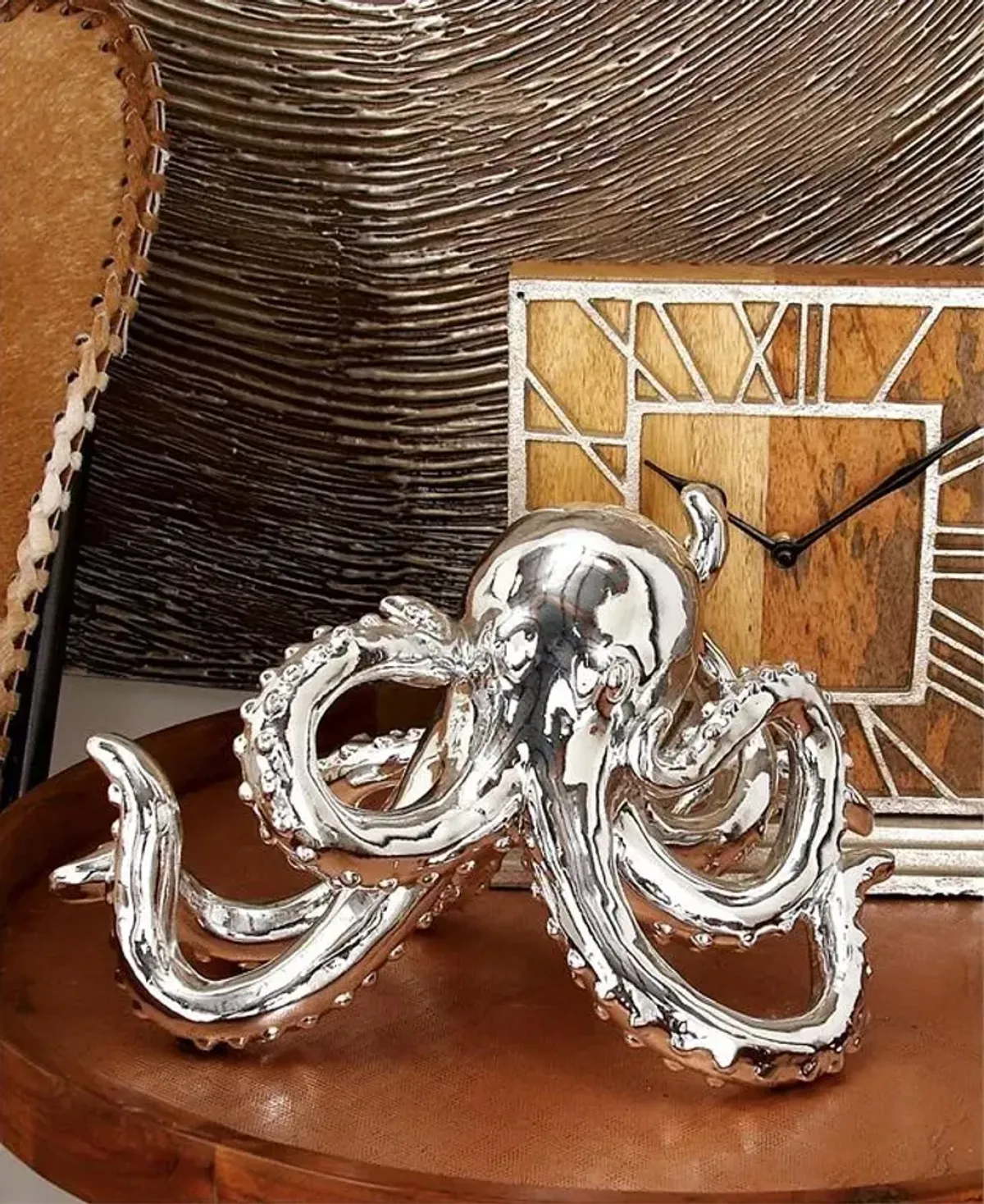 UMA Home Decor Silver Polystone Octopus Sculpture with Long Tentackles & Suctions Detailing