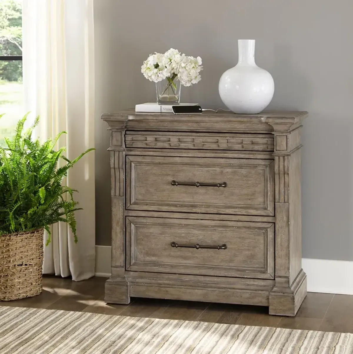 Liberty Furniture Bedside Charging Station Town & Country Chest