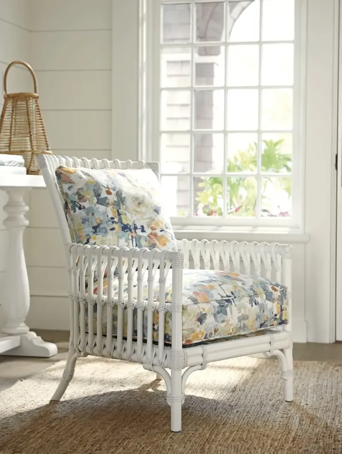 Tommy Bahama Home by Lexington Ocean Breeze White Newcastle Chair