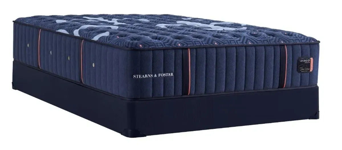 Stearns & Foster Lux Estate Queen Medium Tight-Top Mattress