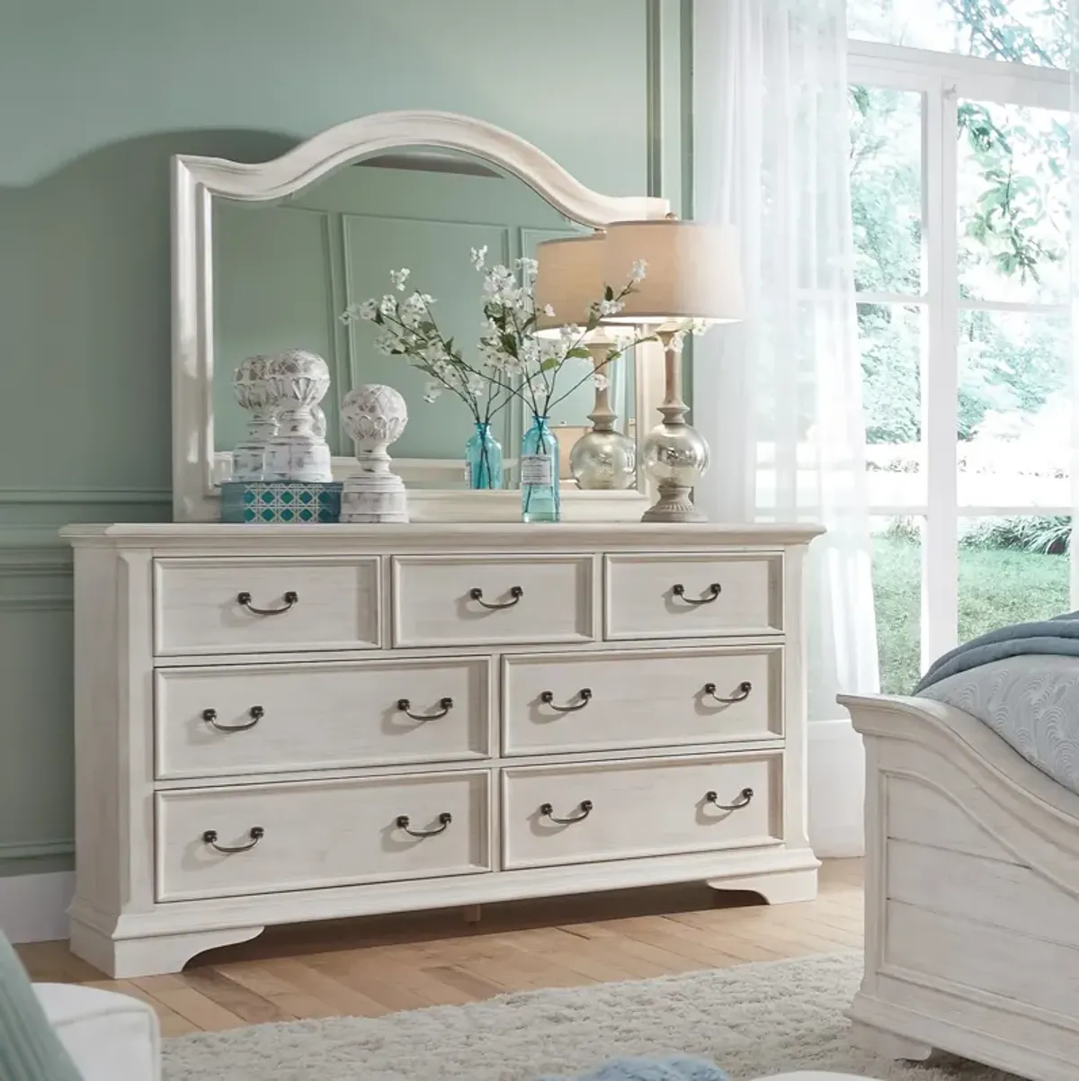 Liberty Furniture Bayside Complete California King Bedroom Set Panel Bed, Dresser, Mirror & Nightstand