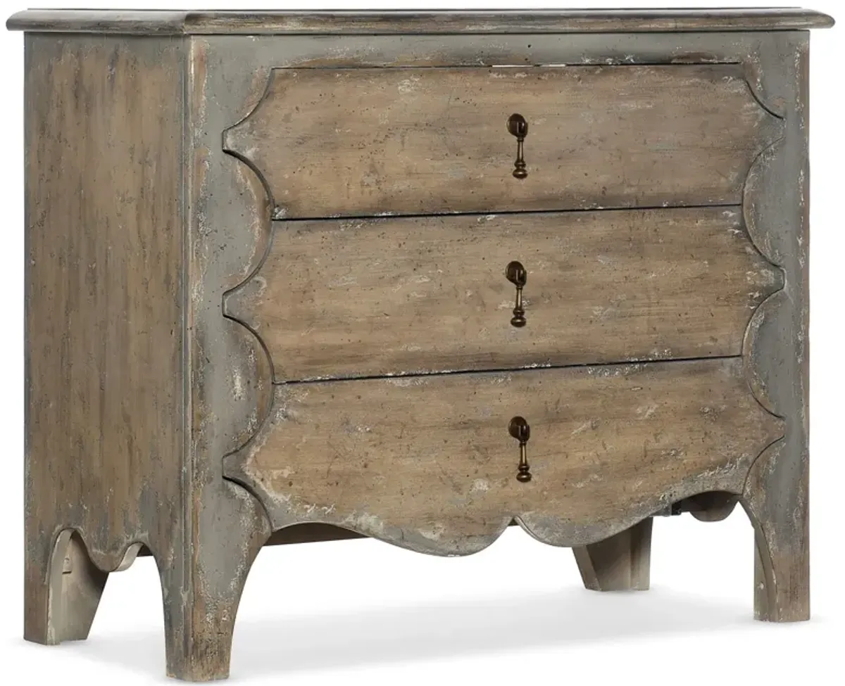 Hooker Furniture Ciao Bella Bachelor's Chest