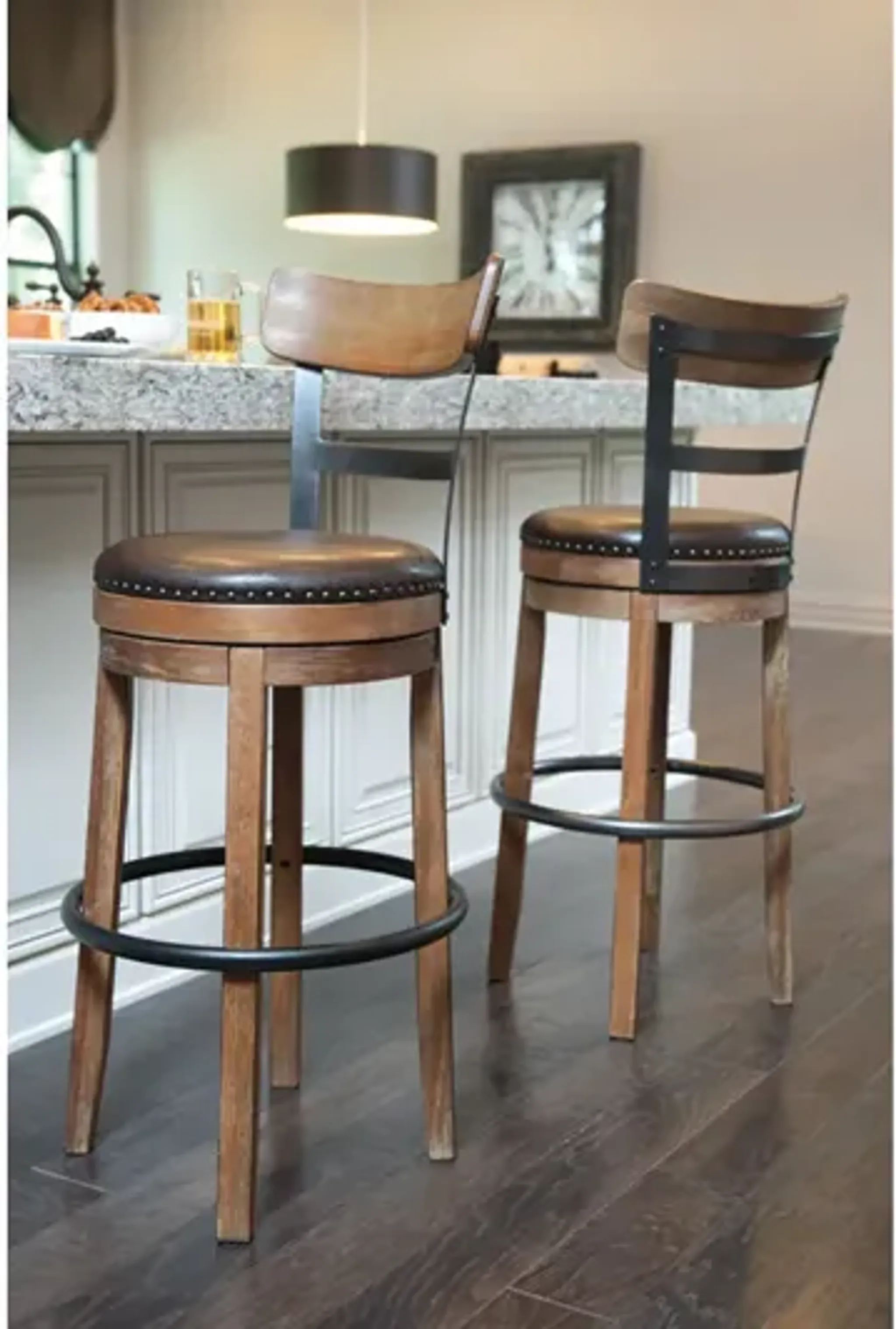 Pinnadel Bar Height Bar Stool Light Brown Signature Design Hudsons ...