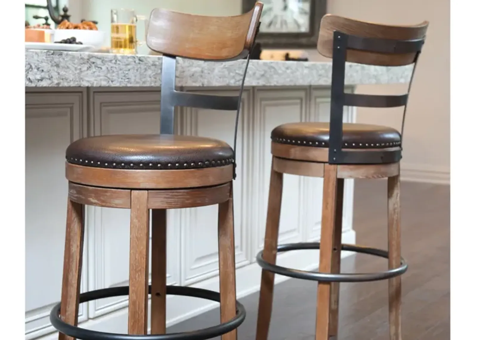 Ashley Pinnadel Light Brown Bar Stool