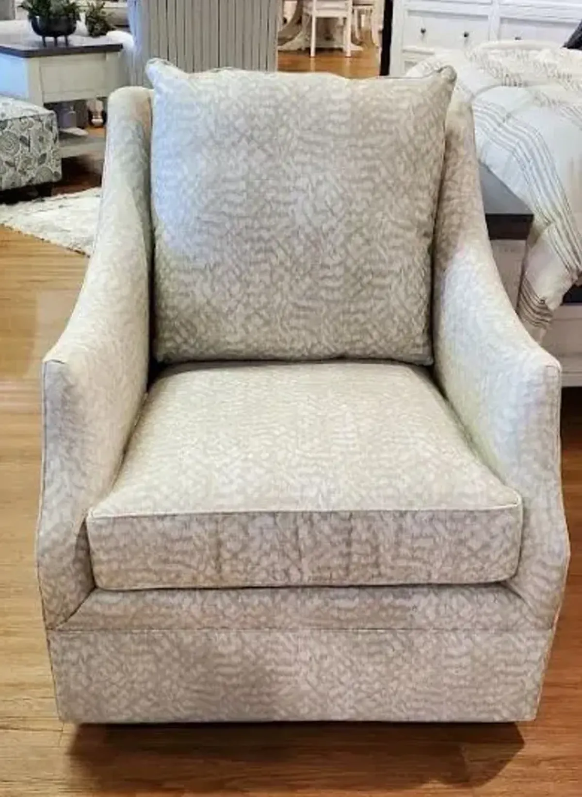 Shannon Swivel Chair in Stormy Sand