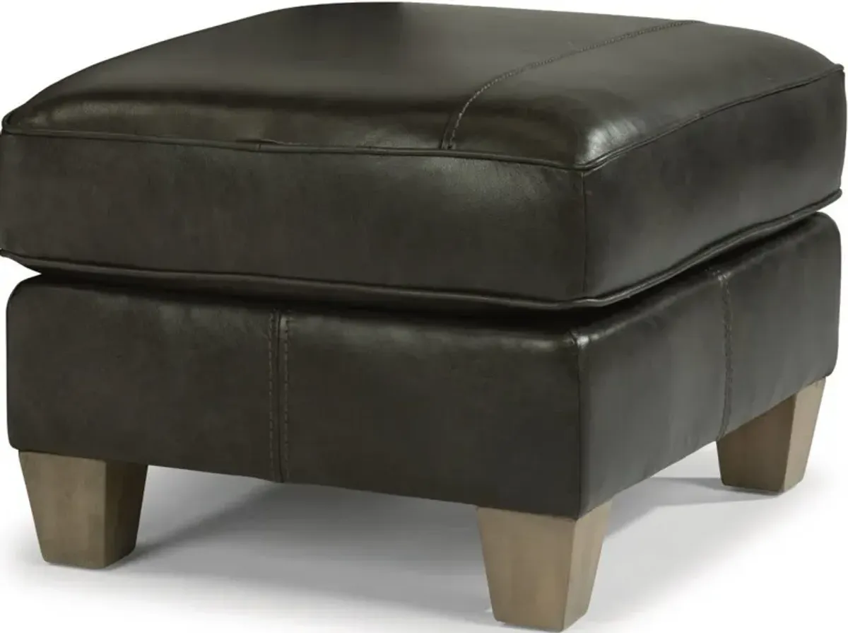 Flexsteel Dana Black Ottoman
