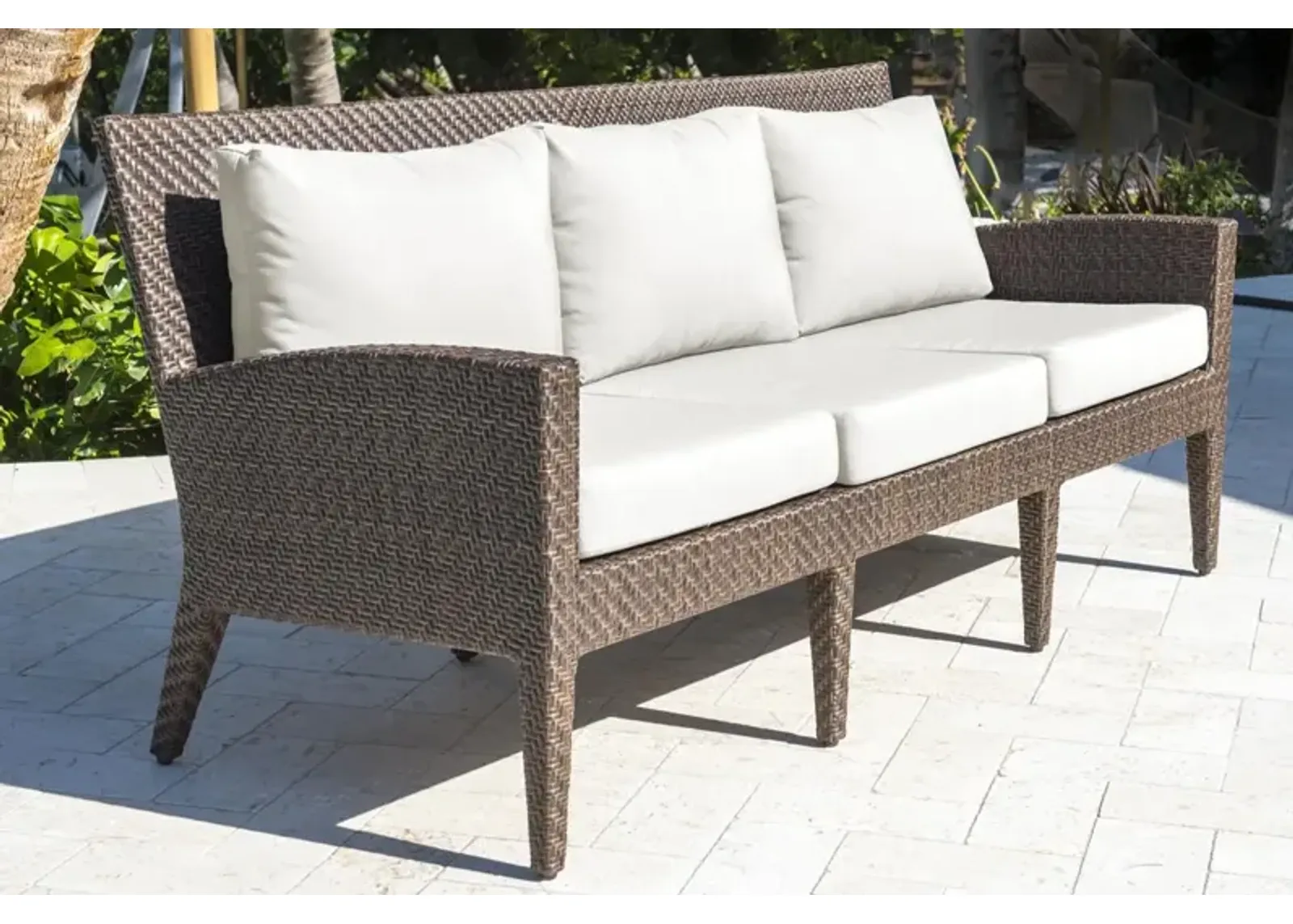 PANAMA JACK OASIS SOFA W/OUTDOOR OFF-WHITE FABRIC