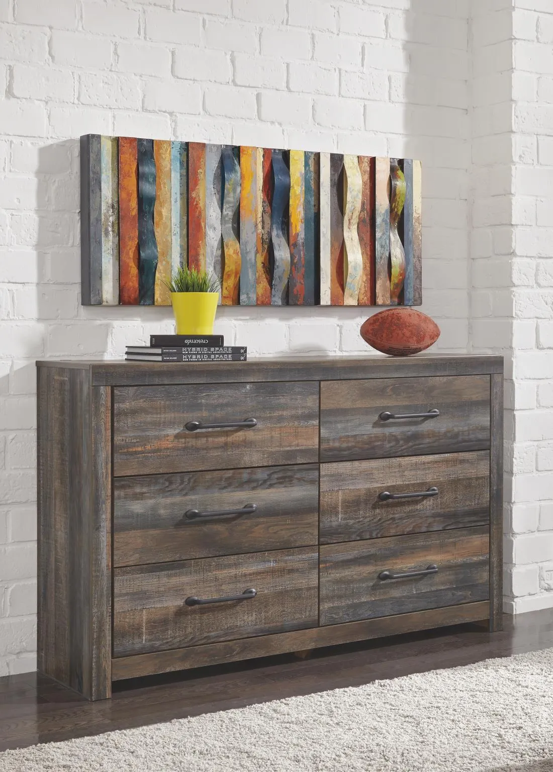 DRYSTAN DRESSER MULTI SIGNATURE DESIGN