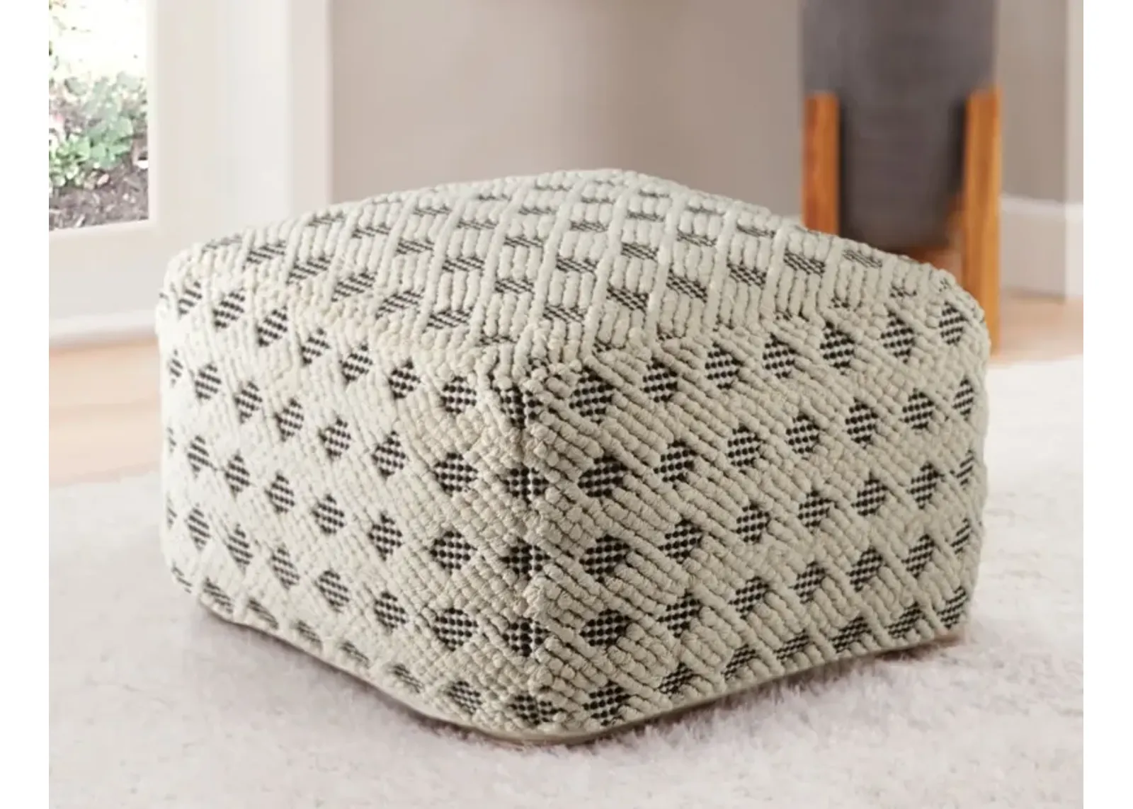 Steve Silver Kodi Square Pouf