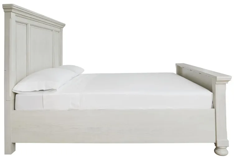 ROBBINSDALE QUEEN PANEL BED ANTIQUE WHITE SIGNATURE DESIGN