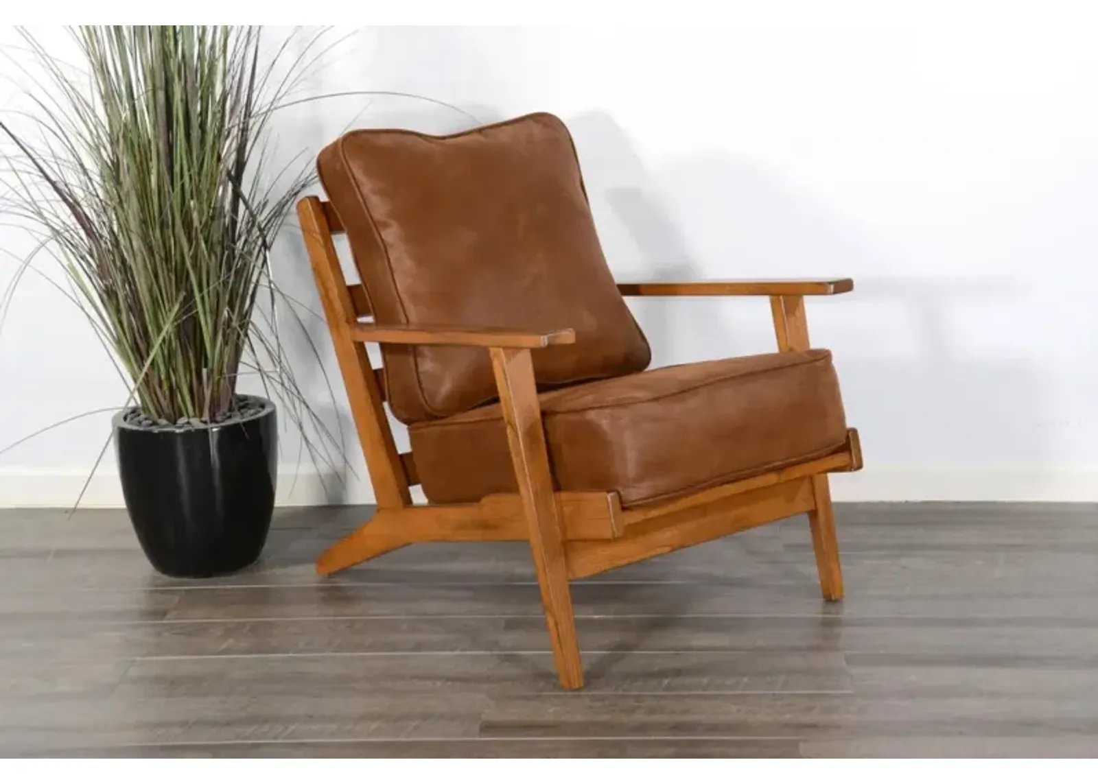 Sunny Designs Sedona Rustic Oak Armchair with Cushions