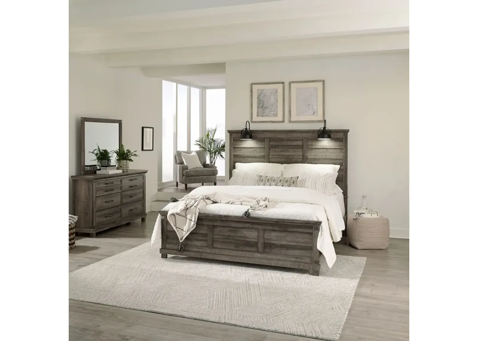 Complete Queen Bedroom Set Panel Block Feet Bed, Dresser & Mirror