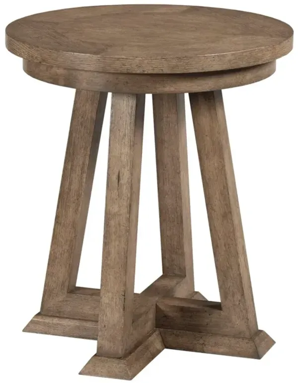 Hammary Skyline Evans Chairside Table