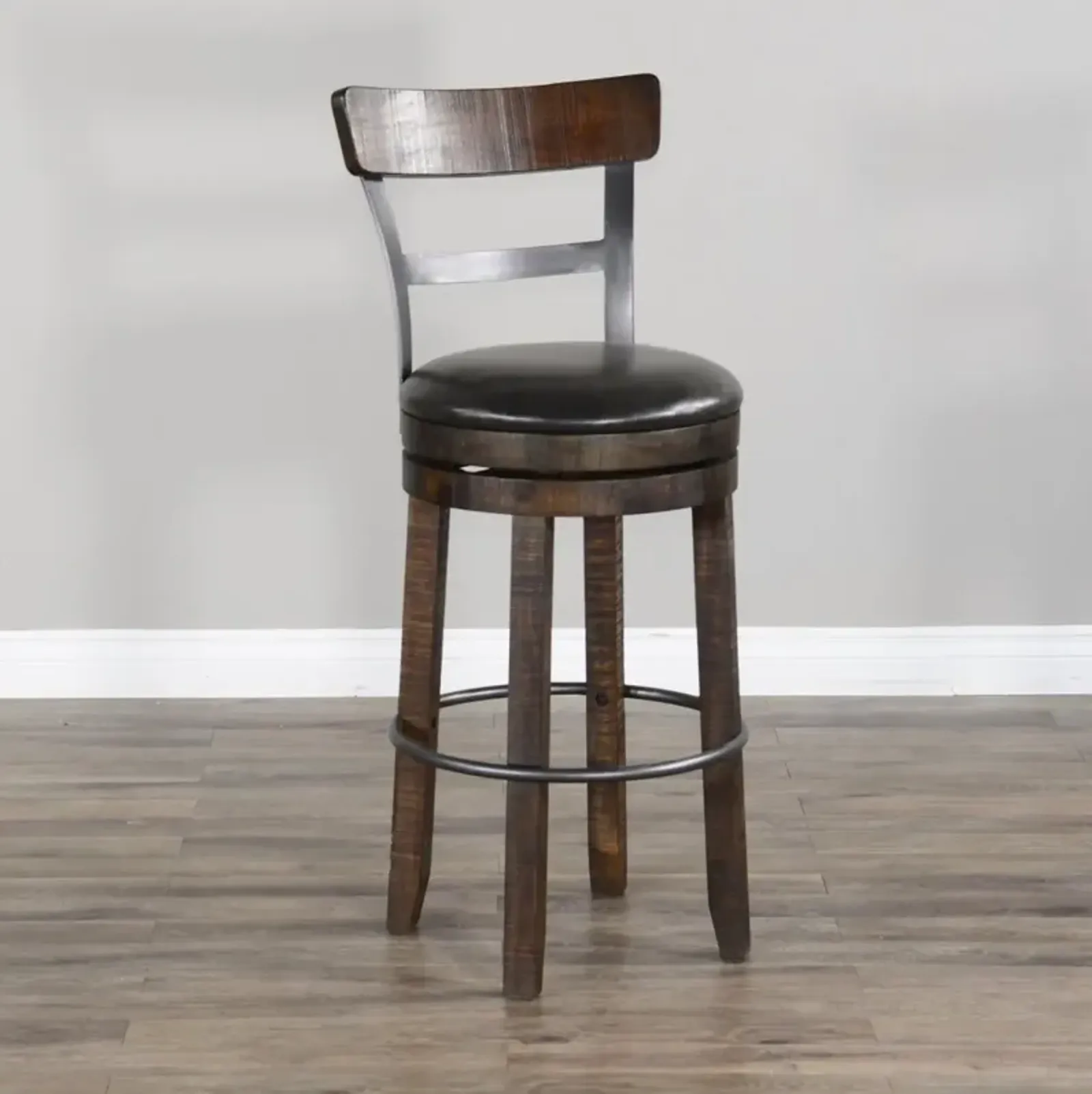 Sunny Designs Homestead Mahogany Tobacco Leaf Barstool