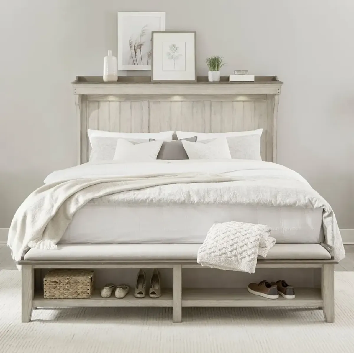 Liberty Furniture Ivy Hollow White Queen Storage Bed