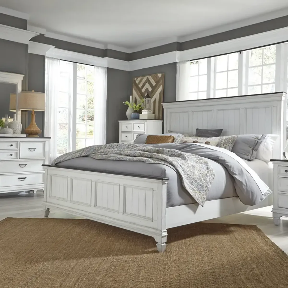 Liberty Furniture Complete King Bedroom Set Panel Bed, Dresser, Mirror & Chest Allyson Park